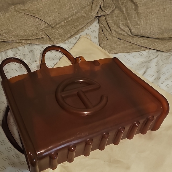 Telfar X Melissa Jelly Tote LARGR - Picture 6 of 6